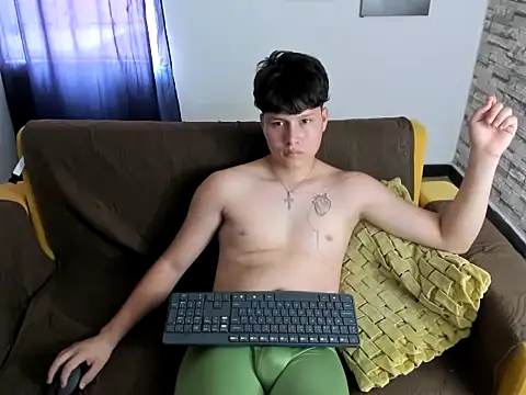 daniel leon online show from May 15, 7:11 pm