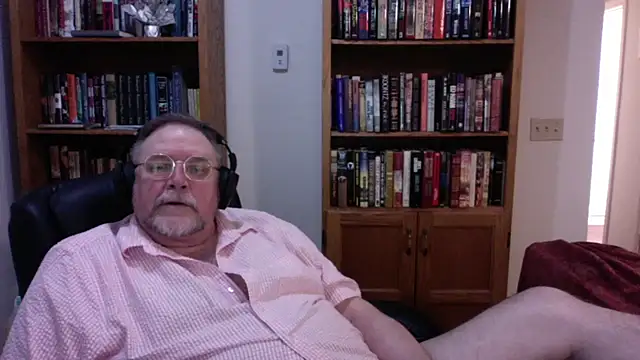 Vinyl22xh online show from February 22, 3:41 am