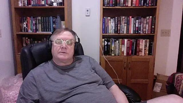 Vinyl22xh online show from May 29, 2:43 am