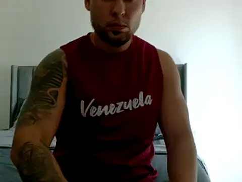 maximus888A online show from October 6, 9:36 am