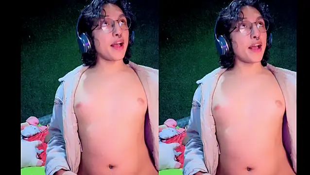 -BlueOpal- online show from December 19, 1:13 am