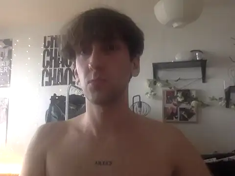 vonka123 online show from March 2, 9:05 am