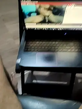 Snapshot of gaiteirosedutor03 chatting on October 28, 1:52 am gaiteirosedutor03 online show from October 28, 1:52 am