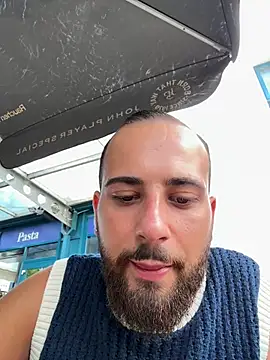 juan03065 online show from August 6, 3:51 pm