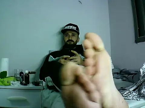 Snapshot of krerem chatting on October 25, 3:47 pm krerem online show from October 25, 3:47 pm