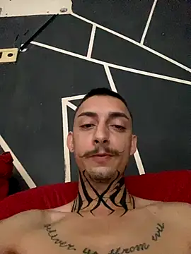 Snapshot of cardososd chatting on November 1, 6:12 pm cardososd online show from November 1, 6:12 pm