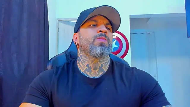 JoshRigby online show from March 3, 8:26 pm