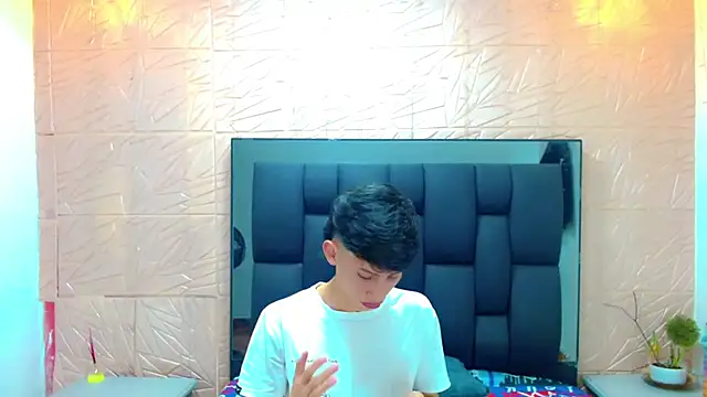 Snapshot of thaigo_twink38 chatting on October 24, 3:52 am thaigo twink38 online show from October 24, 3:52 am