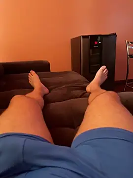 luizrgg online show from November 22, 5:34 pm