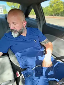 fuckadilf online show from April 9, 8:04 pm