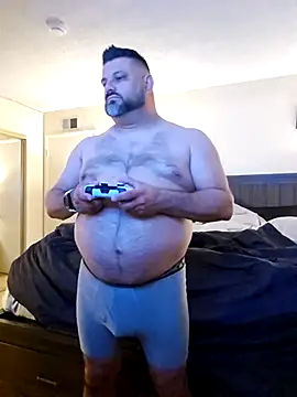 Roddog18 online show from February 23, 5:09 am