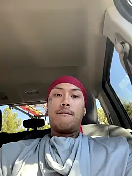 Loadedeggs online show from September 30, 7:39 pm