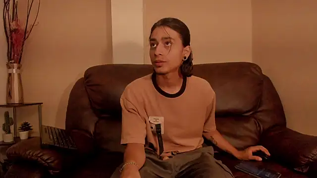 Dickie Dicking online show from October 27, 9:50 pm