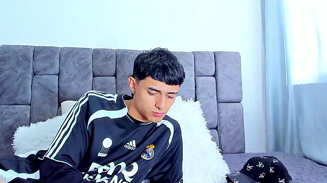 Anthony carter online show from November 9, 2:54 pm