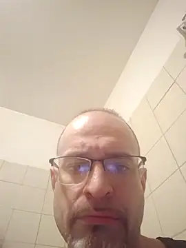 Curious9884 online show from February 24, 10:49 am