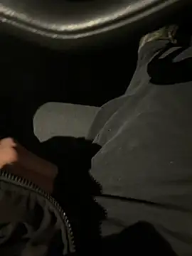 ayrtonmen online show from March 15, 4:31 am