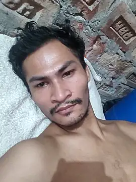 Snapshot of sunny5092 chatting on October 8, 8:57 pm sunny5092 online show from October 8, 8:57 pm