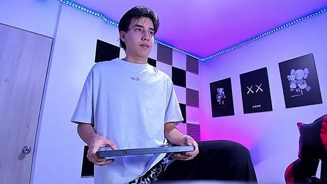 jeycobb online show from March 26, 1:10 am