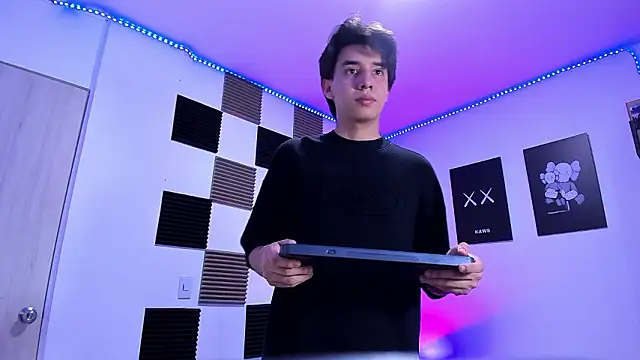 jeycobb online show from March 24, 1:33 am