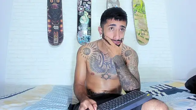 sofiandnick smith online show from July 1, 3:29 am