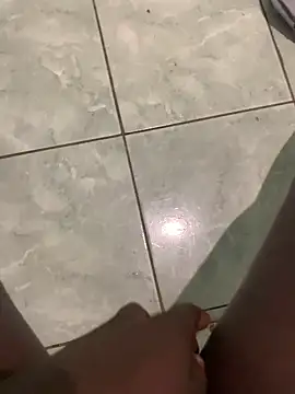 Snapshot of Dark_vains chatting on October 10, 9:50 pm Dark vains online show from October 10, 9:50 pm