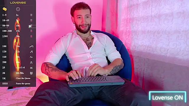 angel kyrozz online show from July 10, 7:26 pm