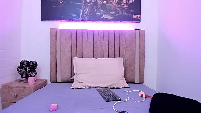 Timothe Evans online show from January 10, 4:50 am