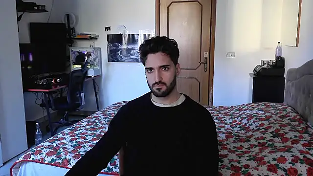 Al3xox02 online show from January 8, 12:32 pm