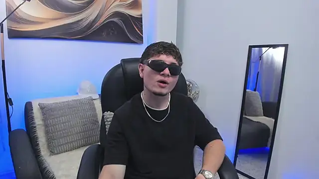 Leoo Miller online show from January 10, 5:12 am