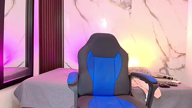 JacobBlackwell  online show from February 22, 6:37 am