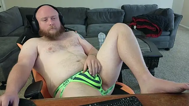 theballboy1 online show from November 29, 5:31 am