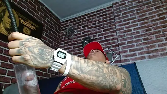 jordan bigcock  online show from July 15, 10:05 pm
