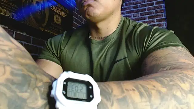 jordan bigcock  online show from February 8, 7:03 am