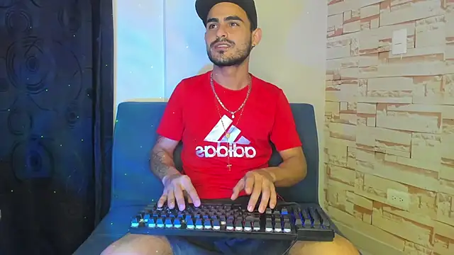 Master King Crazzy777 online show from October 20, 10:02 pm