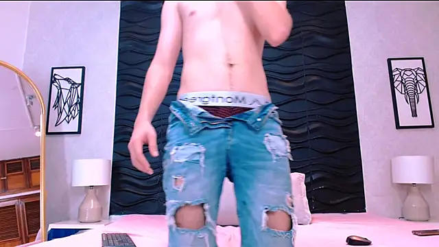 Alex Millerss online show from October 15, 8:49 pm