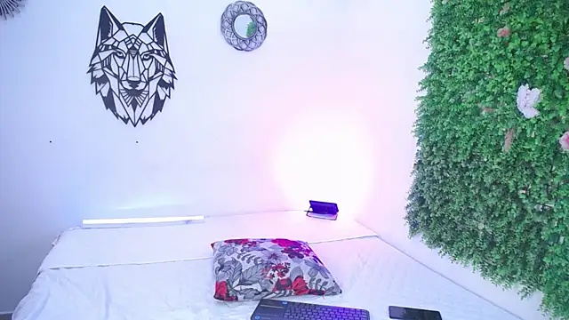 Emo Boy  online show from December 4, 12:56 pm