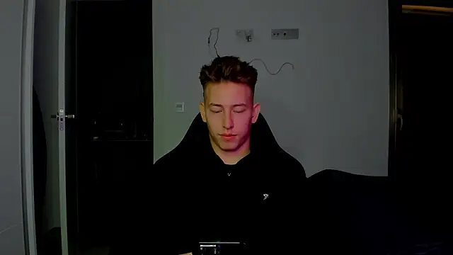 find0m master online show from February 3, 10:53 am