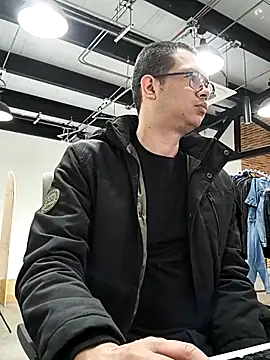 LuigiV2025 online show from February 27, 2:49 pm