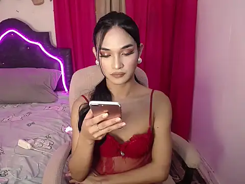 Ellorrey online show from February 3, 4:34 pm