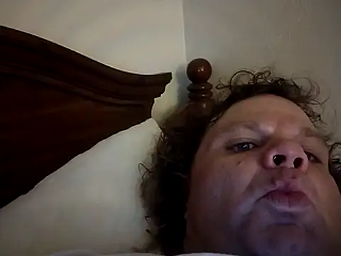 shyguy8569 online show from November 26, 5:32 am