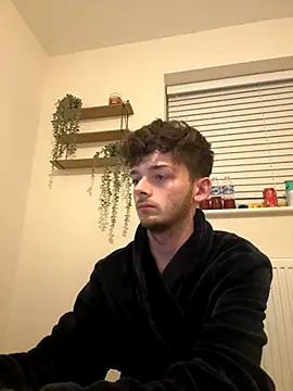 Hothungboy1 online show from November 30, 5:48 pm