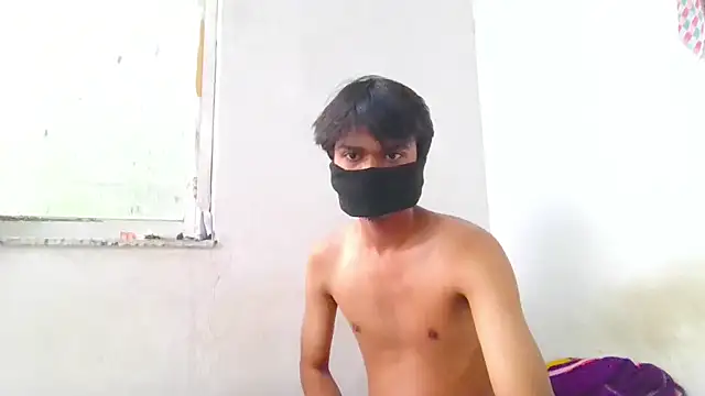lil-twink19 online show from May 20, 9:49 am