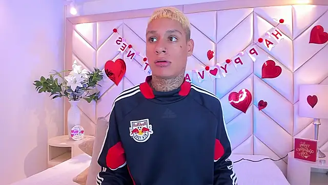 GaelCarter online show from February 15, 4:29 am