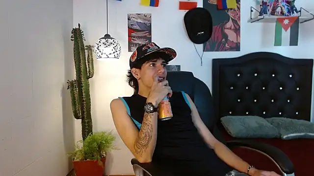 AmethystShadow17 online show from July 10, 4:16 am