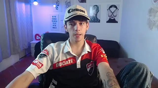 AmethystShadow17 online show from February 5, 7:32 pm