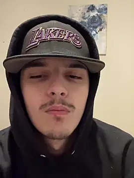 CarmeloA online show from December 19, 5:48 am