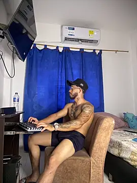 Kylian Alessandro online show from February 23, 7:04 pm