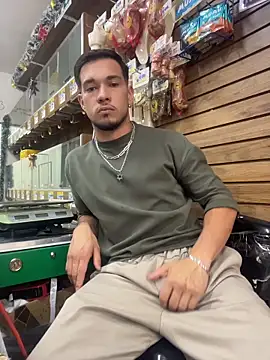 Leonardmoppet online show from November 30, 9:17 pm