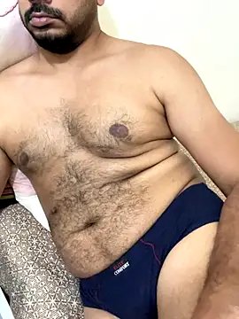 Handsome8677 online show from November 6, 12:41 pm