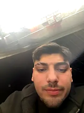 Snapshot of emir343475 chatting on October 16, 10:18 pm emir343475 online show from October 16, 10:18 pm